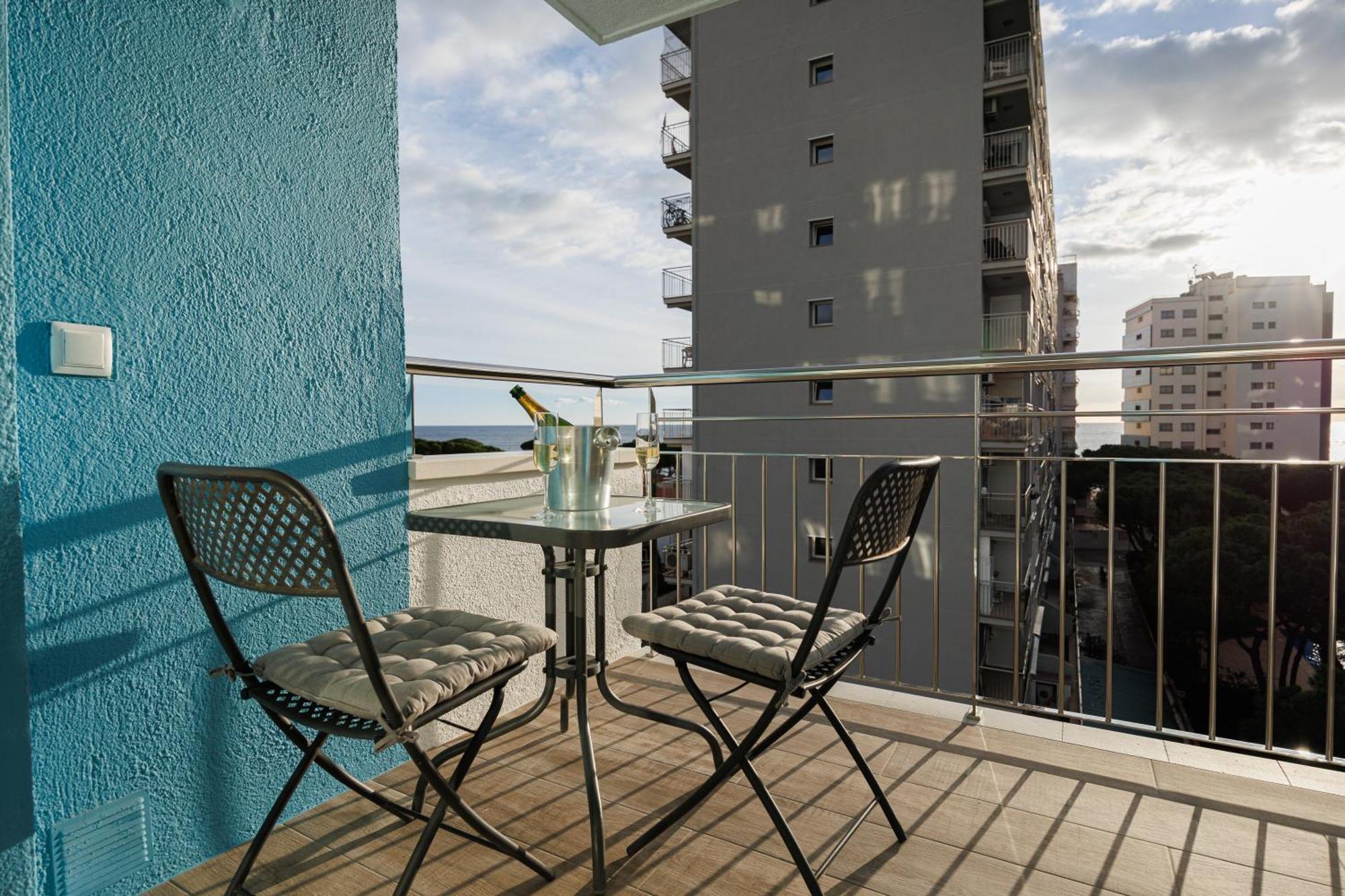 Vistes Al Mar Ideal Per Parelles I Teletreball 布拉内斯 外观 照片