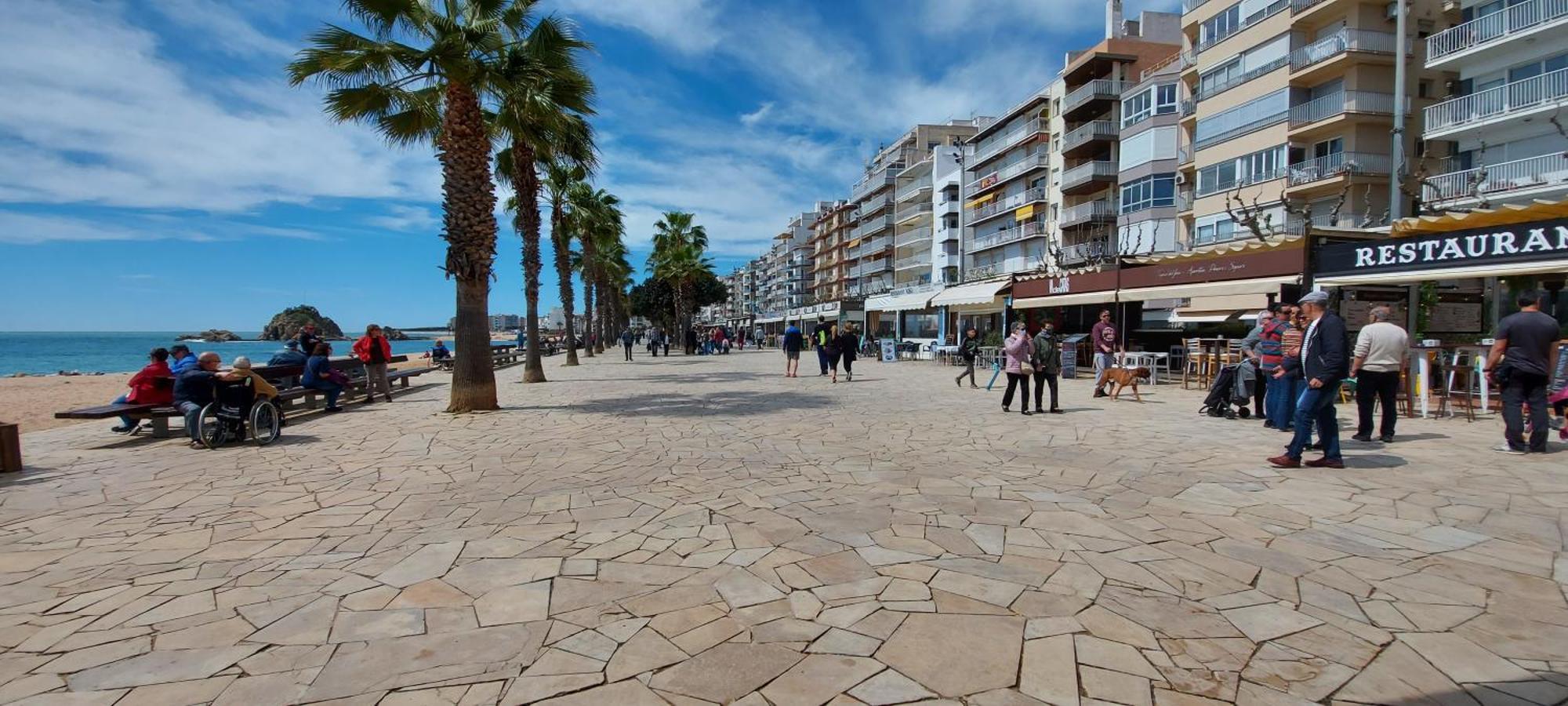 Vistes Al Mar Ideal Per Parelles I Teletreball 布拉内斯 外观 照片